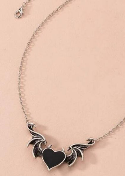 HEART WINGS NECKLACE